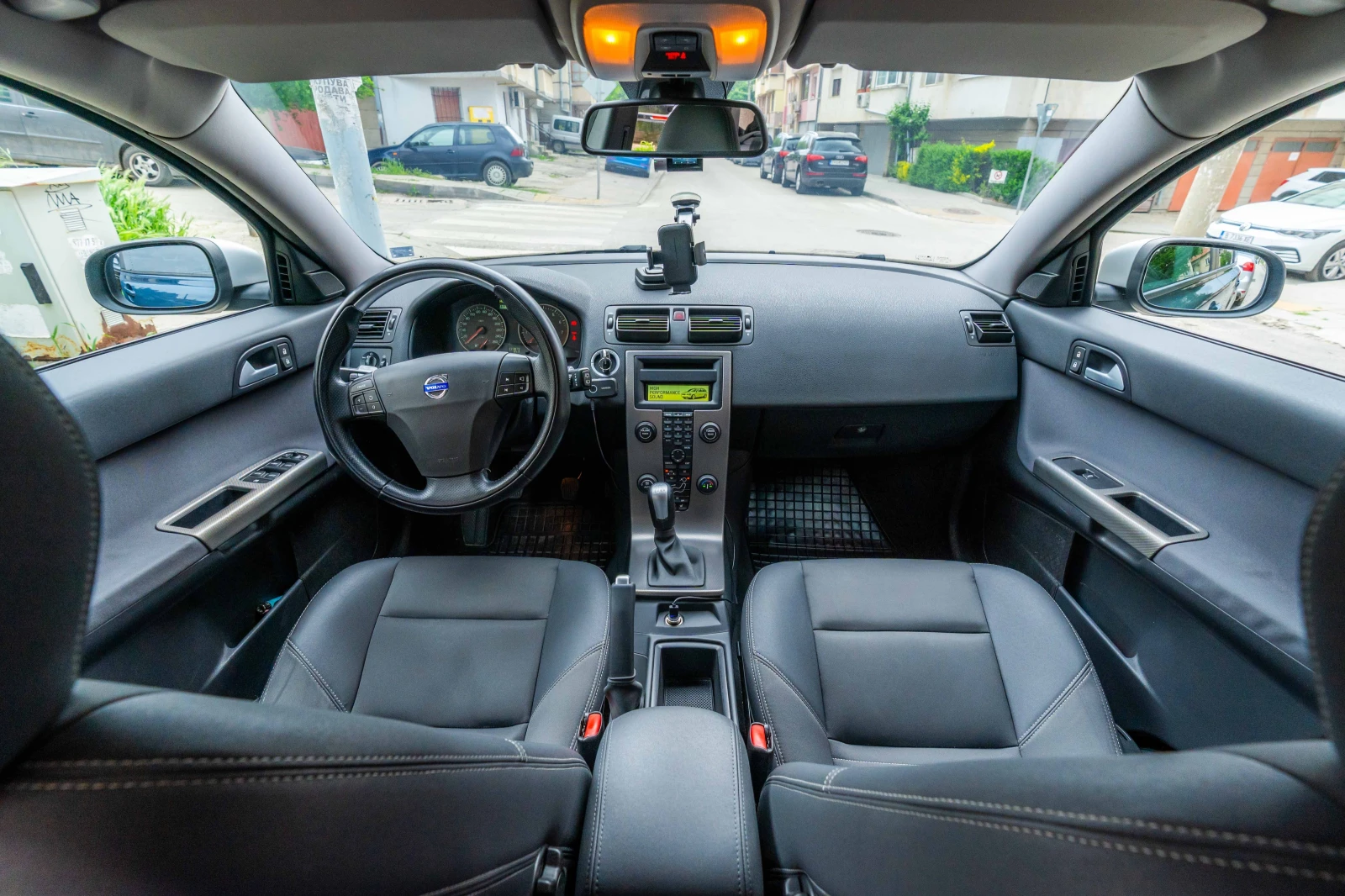 Volvo V50 2.5 T5 220hp AWD, снимка 7 - Автомобили и джипове - 54712774