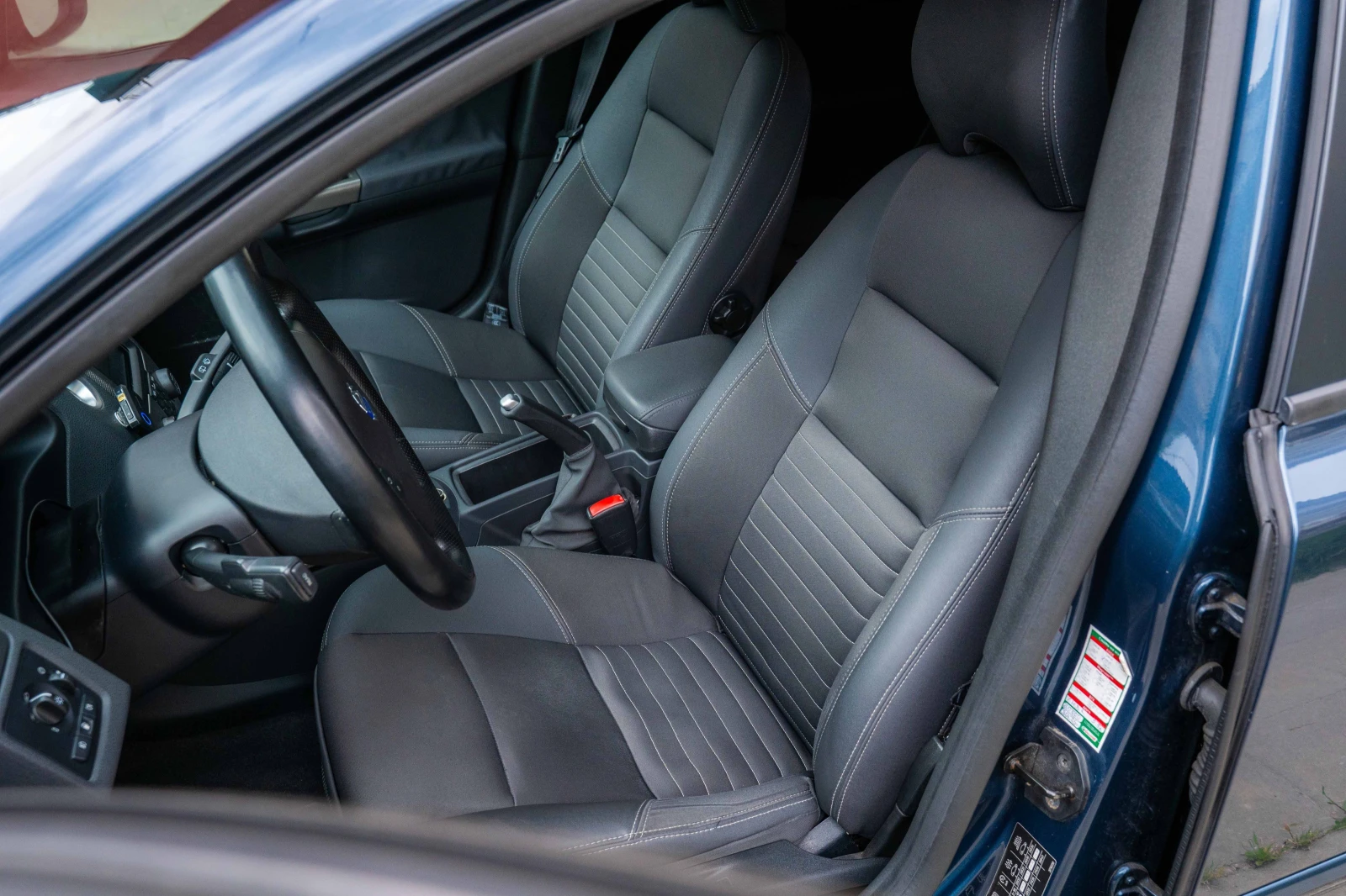 Volvo V50 2.5 T5 220hp AWD, снимка 10 - Автомобили и джипове - 54712774