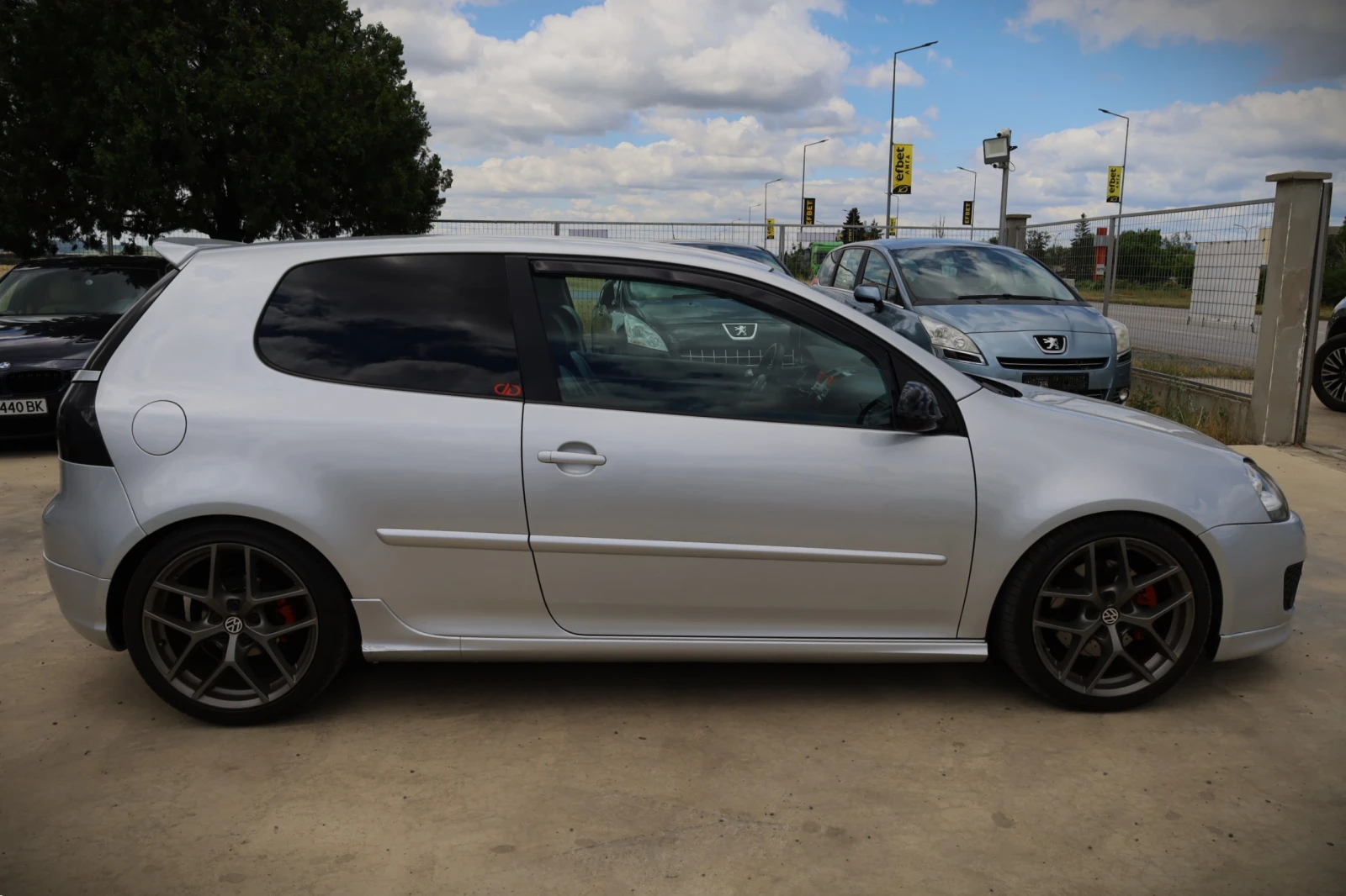 VW Golf 5 2.0 TDI BKD, снимка 5 - Автомобили и джипове - 54910718