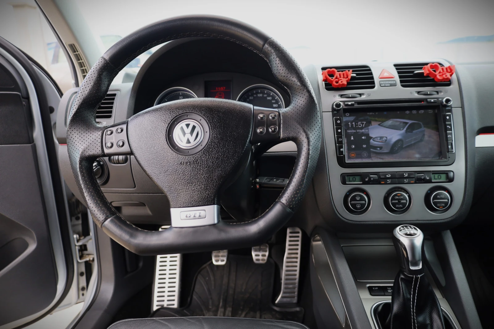 VW Golf 5 2.0 TDI BKD, снимка 10 - Автомобили и джипове - 54910718