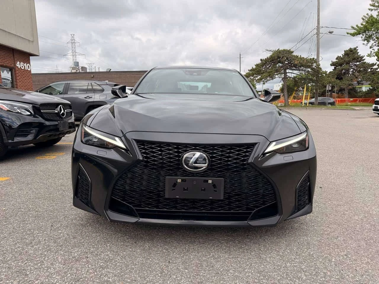 Lexus IS 300 F-SPORT* ОБДУХВАНЕ* ДИСТРОНИК* M/L* , снимка 6 - Автомобили и джипове - 54913947