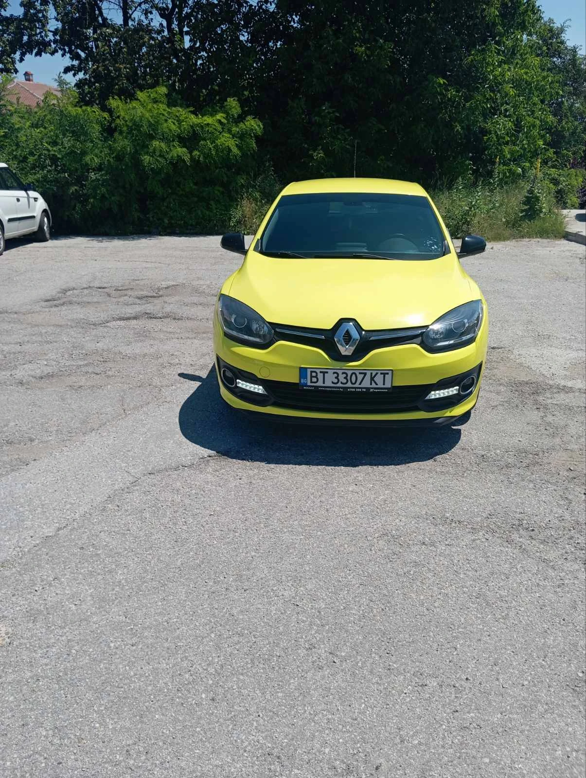Renault Megane 3, снимка 2 - Автомобили и джипове - 54981688