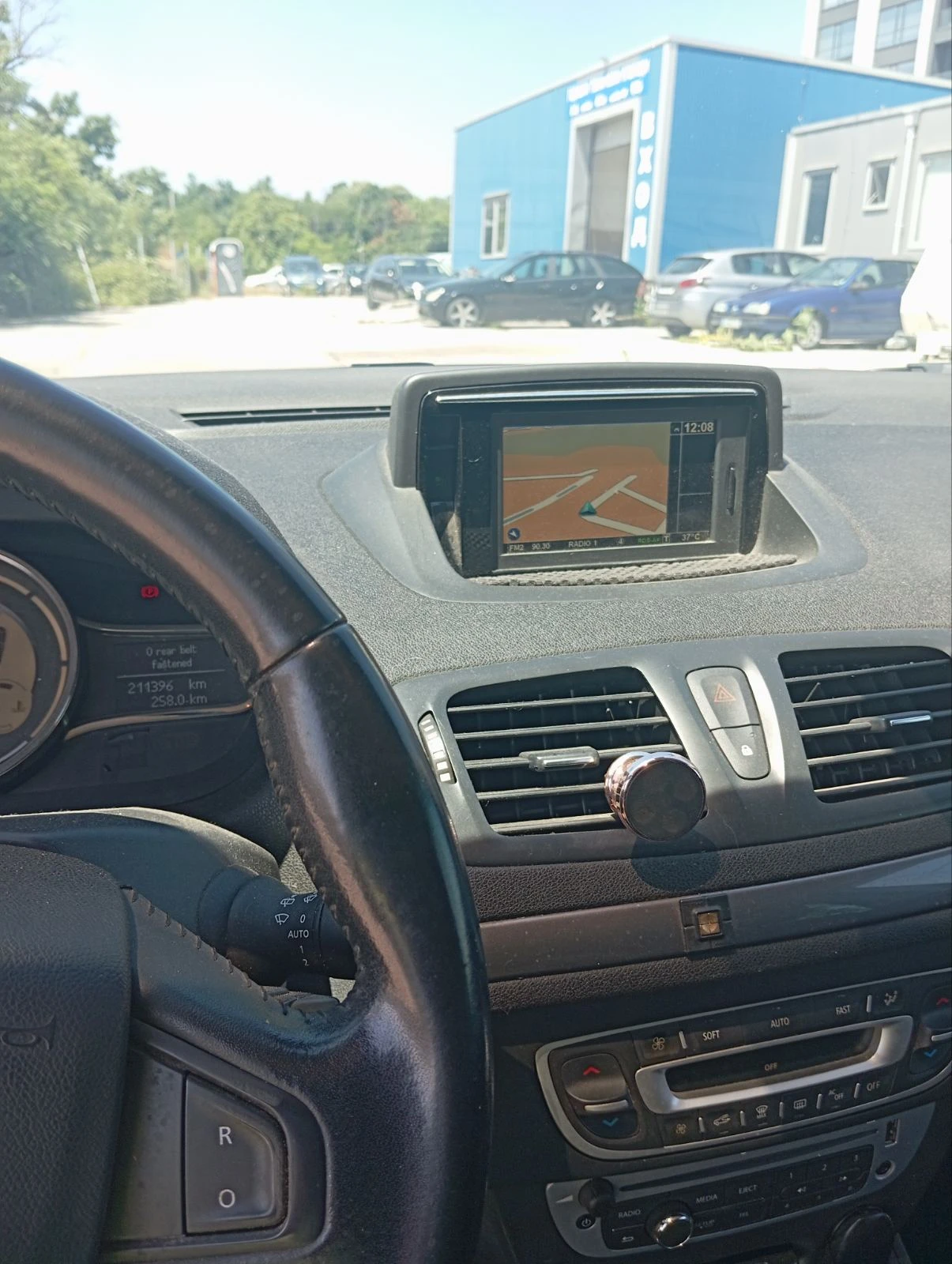 Renault Megane 3, снимка 3 - Автомобили и джипове - 54981688