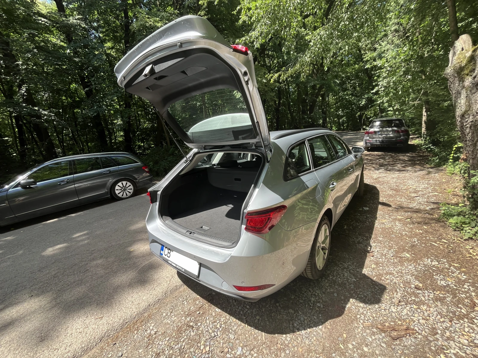 Seat Leon, снимка 3 - Автомобили и джипове - 55162318