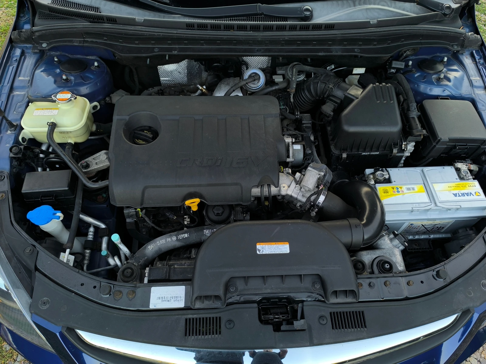 Hyundai I30 FACE LIFT-1.6CRDI-90кс-6 скорости-КЛИМАТИК-EURO 5-, снимка 16 - Автомобили и джипове - 55476733
