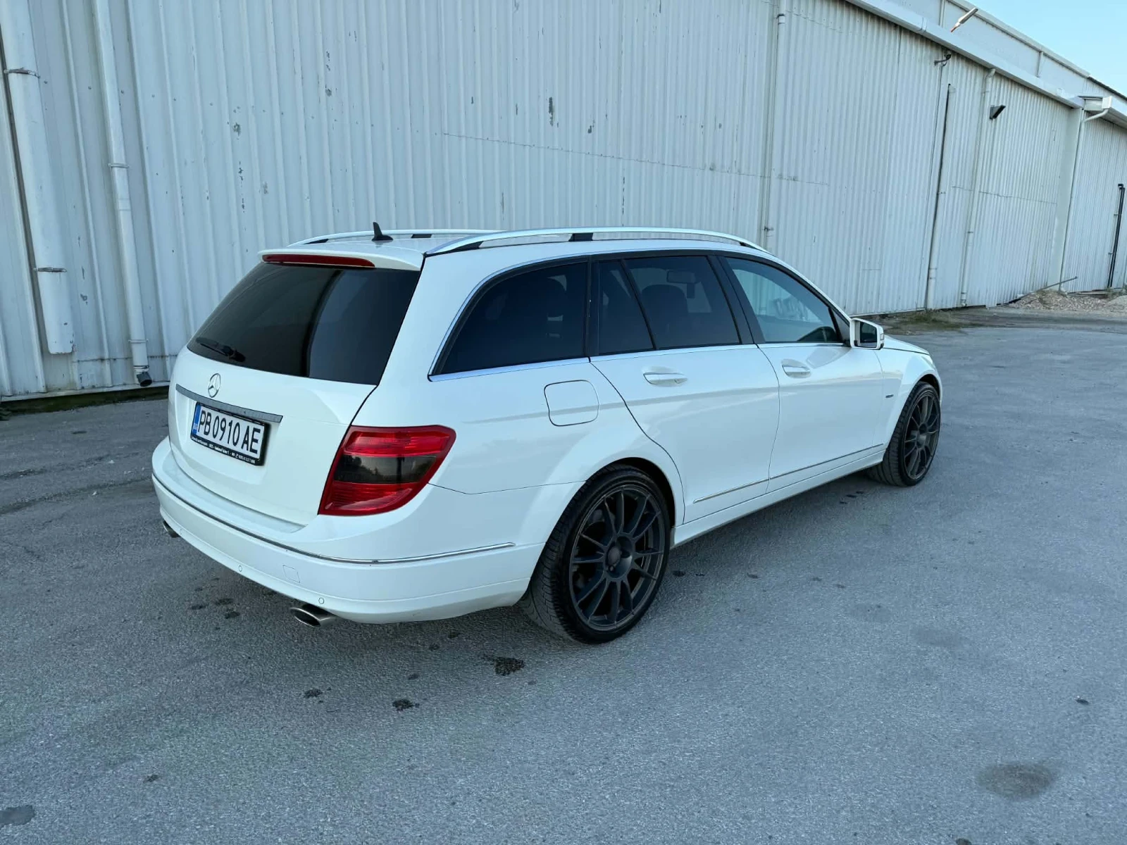 Mercedes-Benz C 350, снимка 9 - Автомобили и джипове - 55516136
