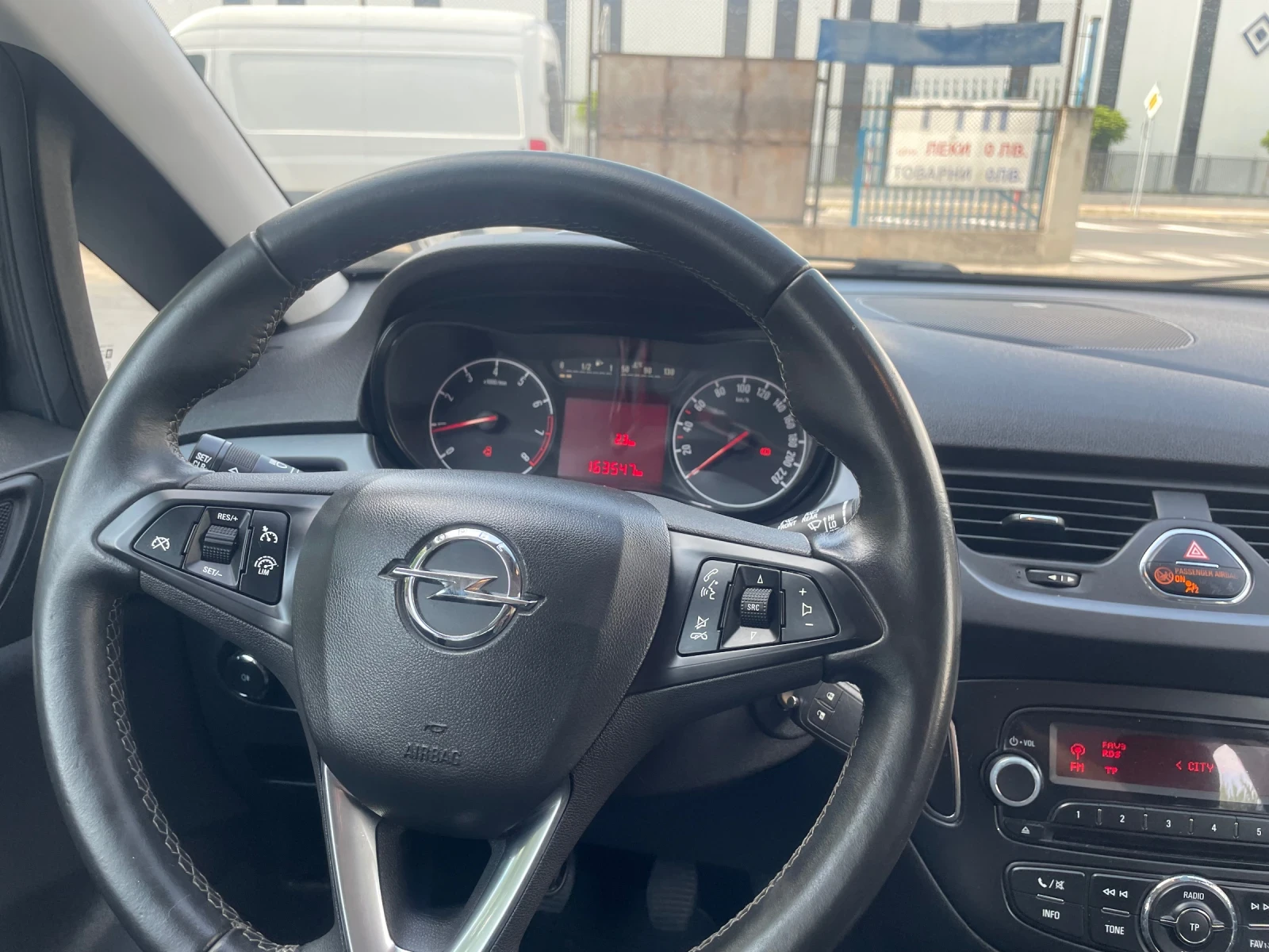 Opel Corsa 1.4 Бензин/Газ, снимка 7 - Автомобили и джипове - 55517146
