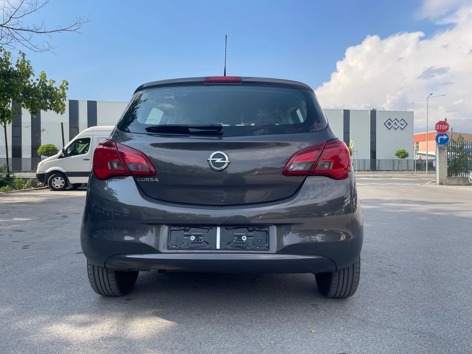 Opel Corsa 1.4 Бензин/Газ, снимка 6 - Автомобили и джипове - 55517146