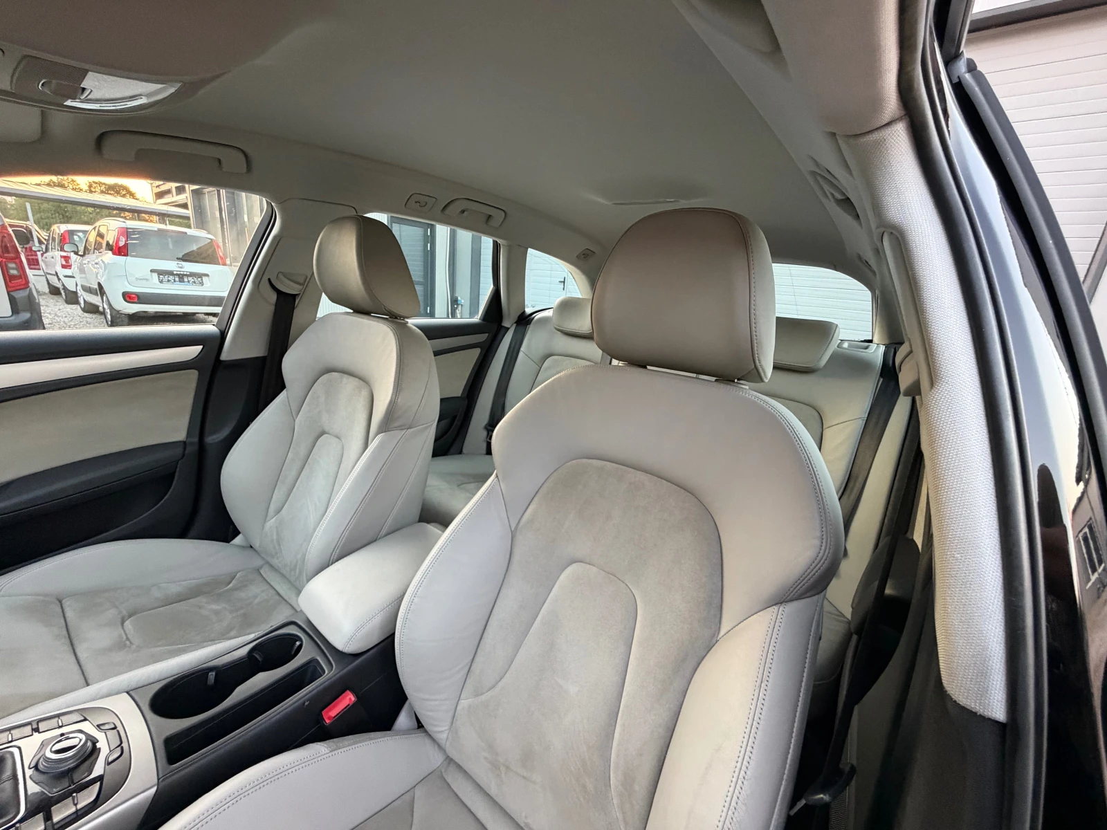 Audi A4 2.0TDI* FACE* NAVI* 6SPEED* KOJA, снимка 13 - Автомобили и джипове - 55633546
