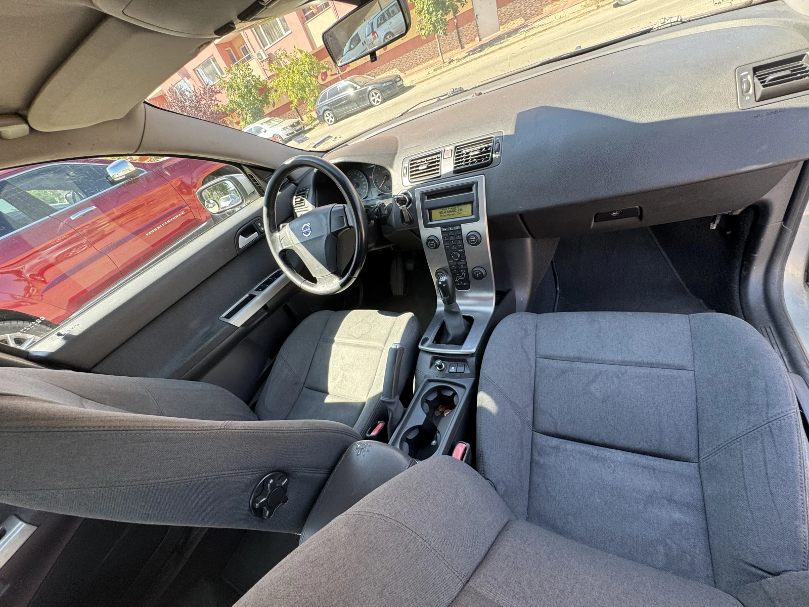 Volvo S40, снимка 13 - Автомобили и джипове - 55736305