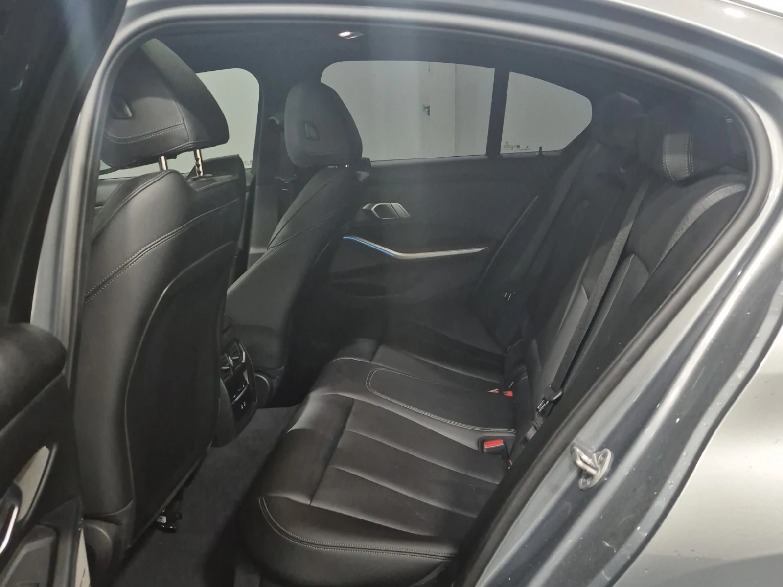 BMW 330 * 330I XDRIVE * АВТОКРЕДИТ БЕЗ ПЪРВОНАЧАЛНА ВНОСКА, снимка 12 - Автомобили и джипове - 55872789