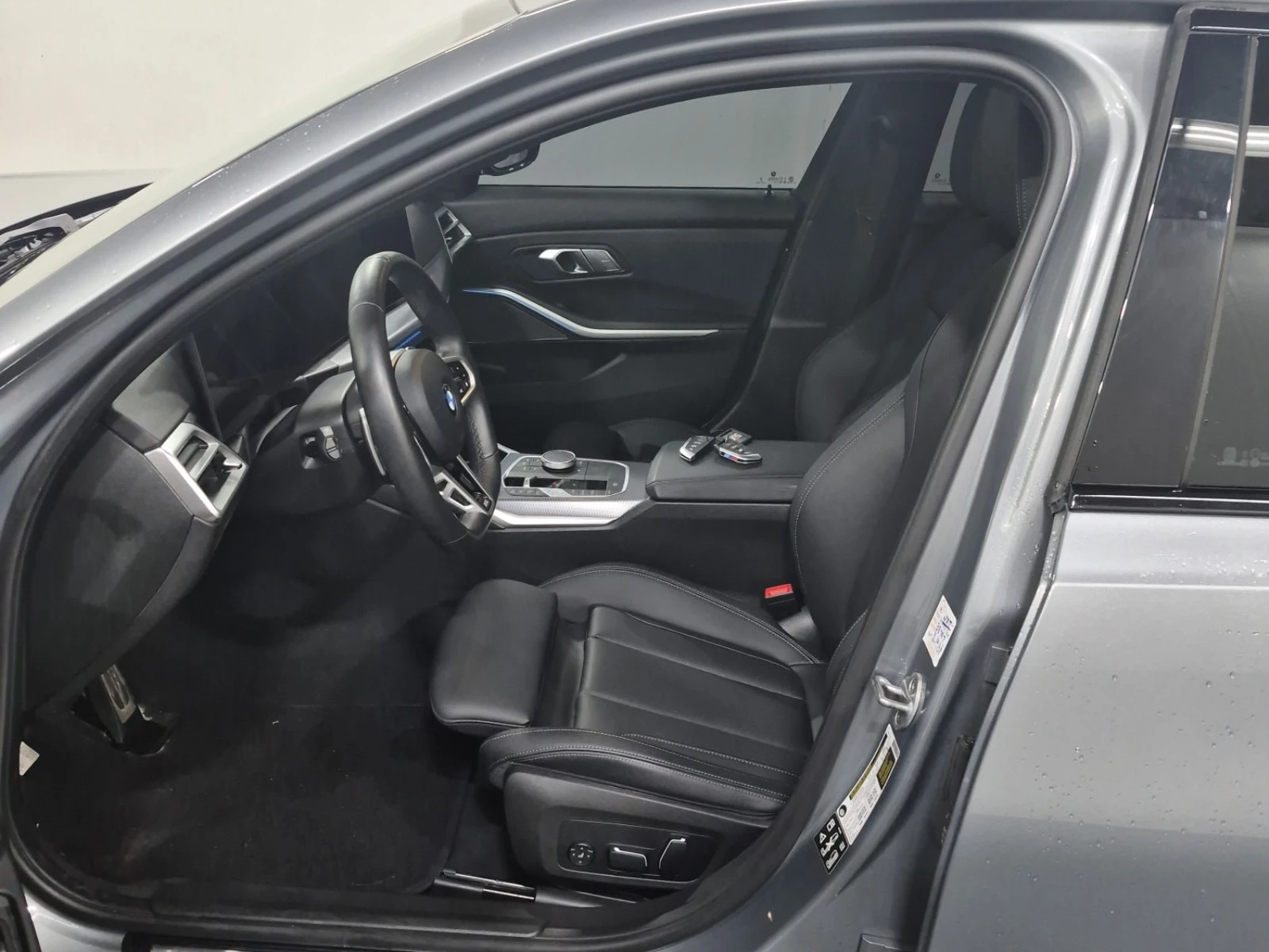 BMW 330 * 330I XDRIVE * АВТОКРЕДИТ БЕЗ ПЪРВОНАЧАЛНА ВНОСКА, снимка 5 - Автомобили и джипове - 55872789