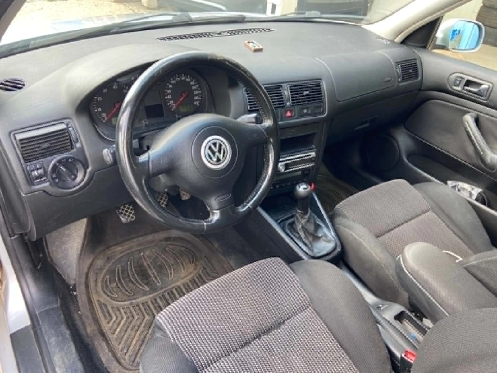 VW Golf, снимка 7 - Автомобили и джипове - 55879887