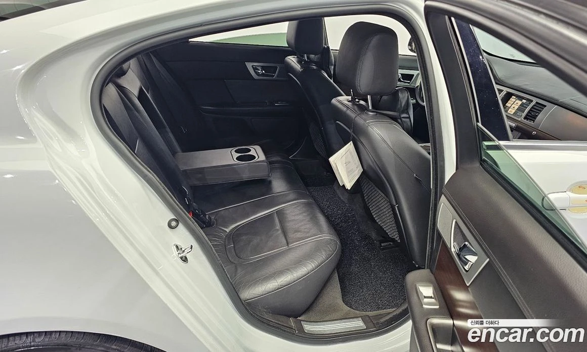 Jaguar Xf 2.0 Luxury X250 | Mobile.bg � ����������� 12