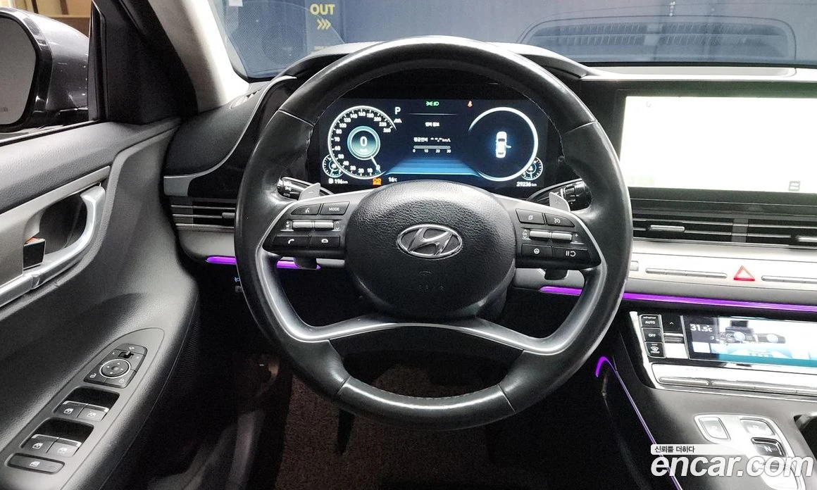Hyundai Grandeur 2.5 Premium Choice, снимка 13 - Автомобили и джипове - 56156081
