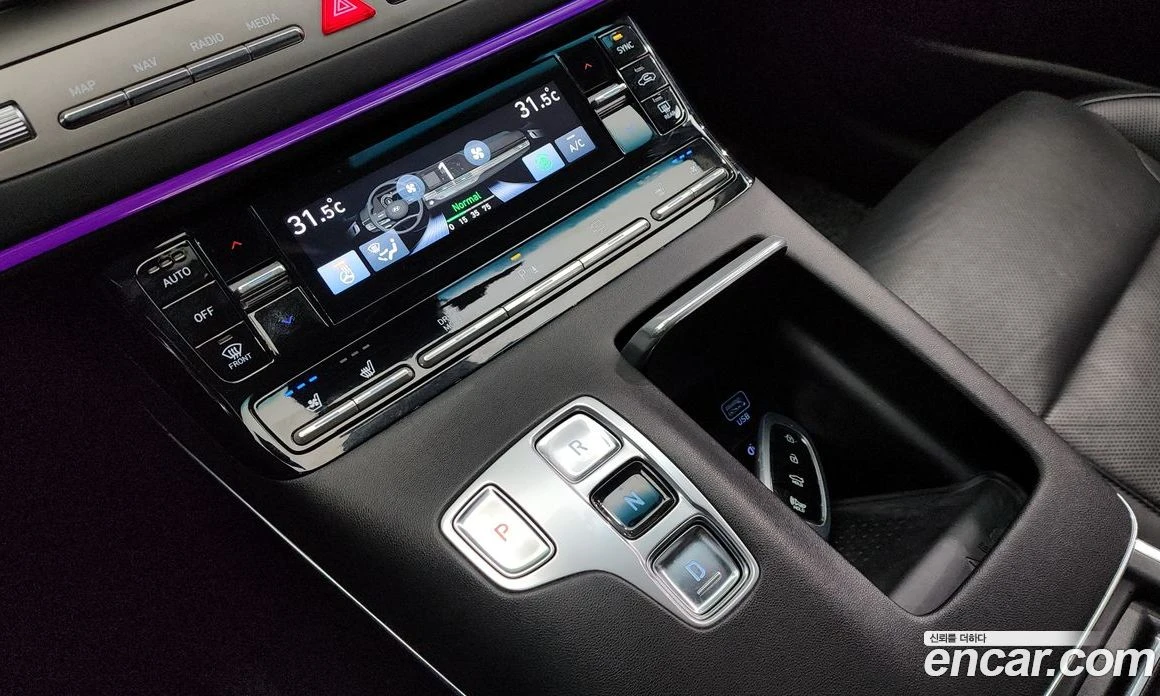 Hyundai Grandeur 2.5 Premium Choice, снимка 9 - Автомобили и джипове - 56156081