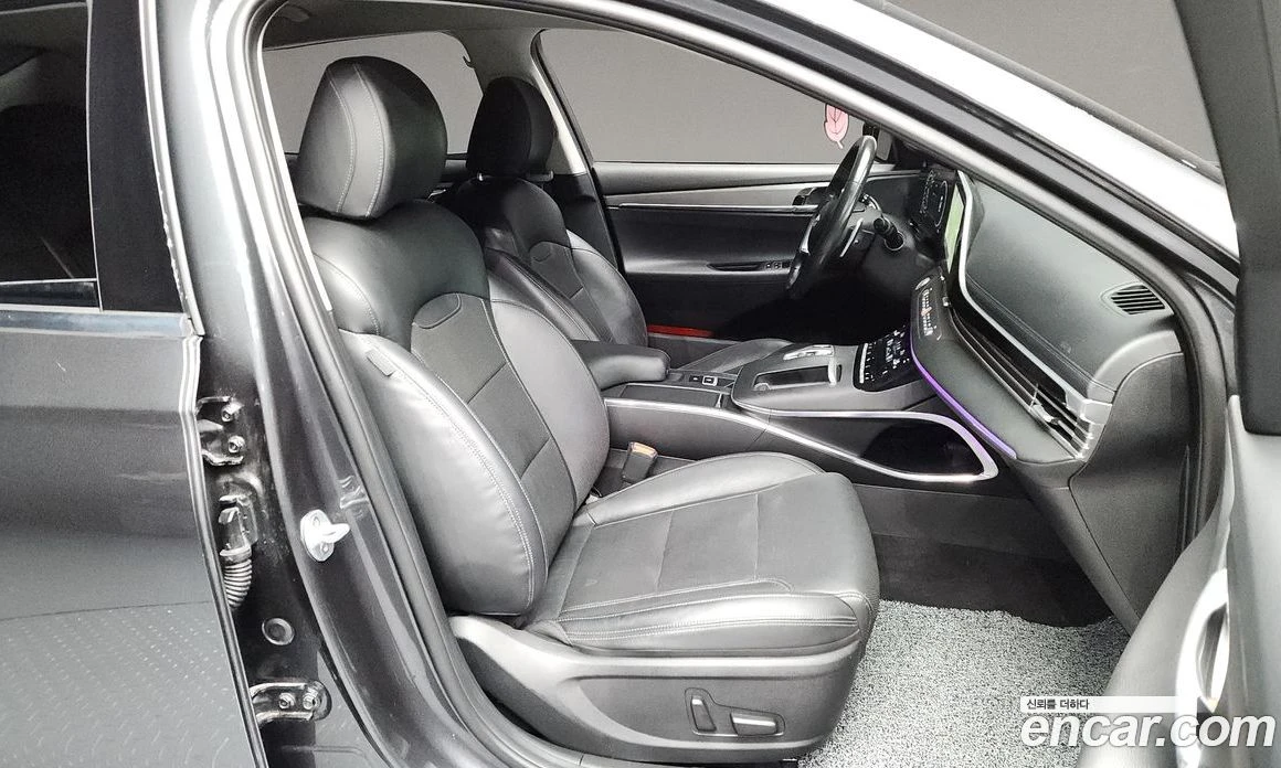 Hyundai Grandeur 2.5 Premium Choice, снимка 11 - Автомобили и джипове - 56156081