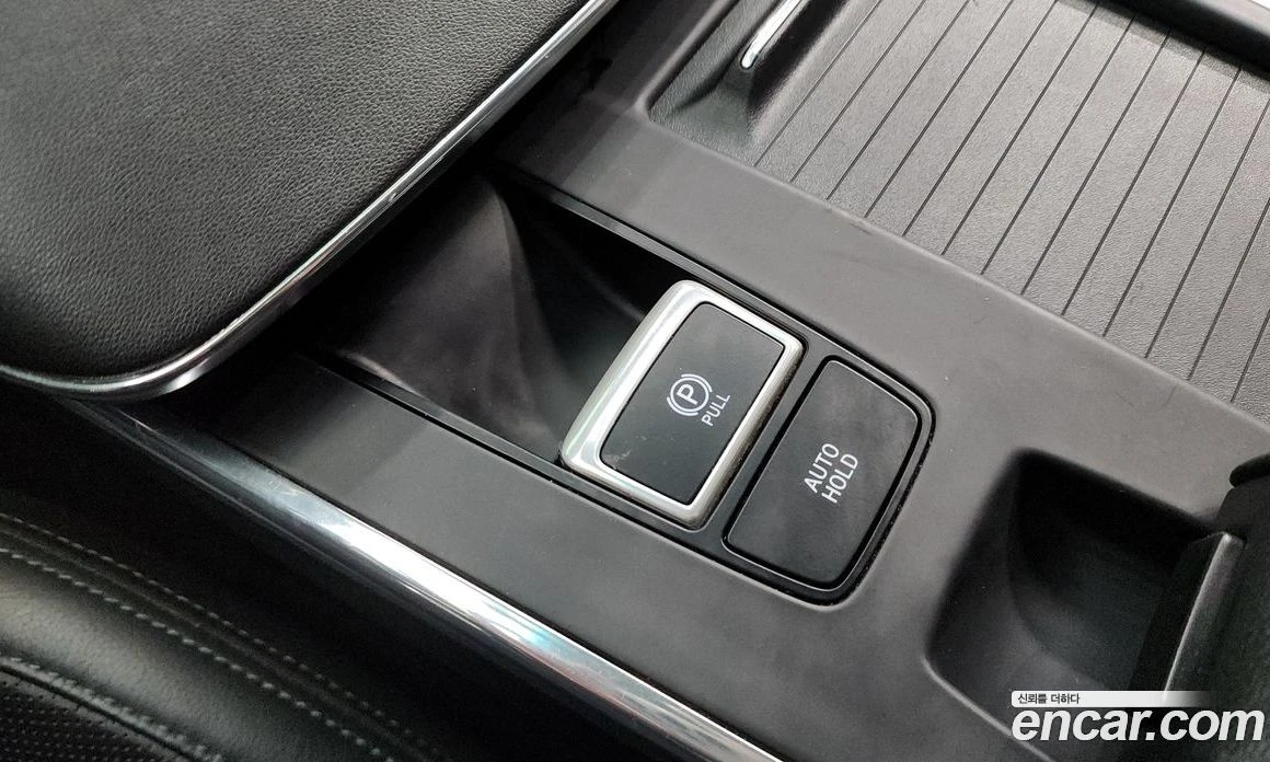 Hyundai Grandeur 2.5 Premium Choice, снимка 16 - Автомобили и джипове - 56156081