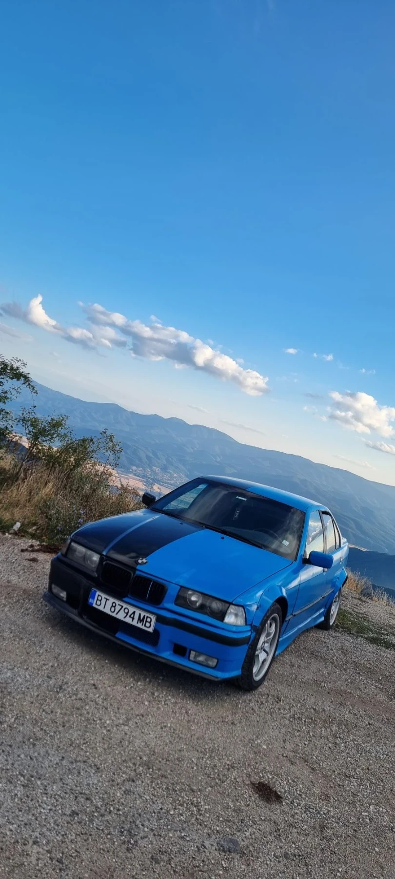 BMW 320