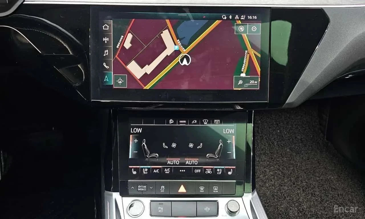 Audi E-Tron, снимка 14 - Автомобили и джипове - 56740017
