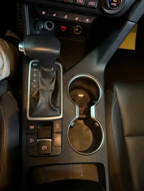 Kia Sportage 1.6 - ОЧАКВАН ВНОС, снимка 8