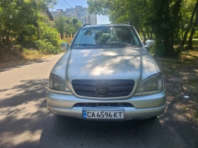  Mercedes-Benz ML 270