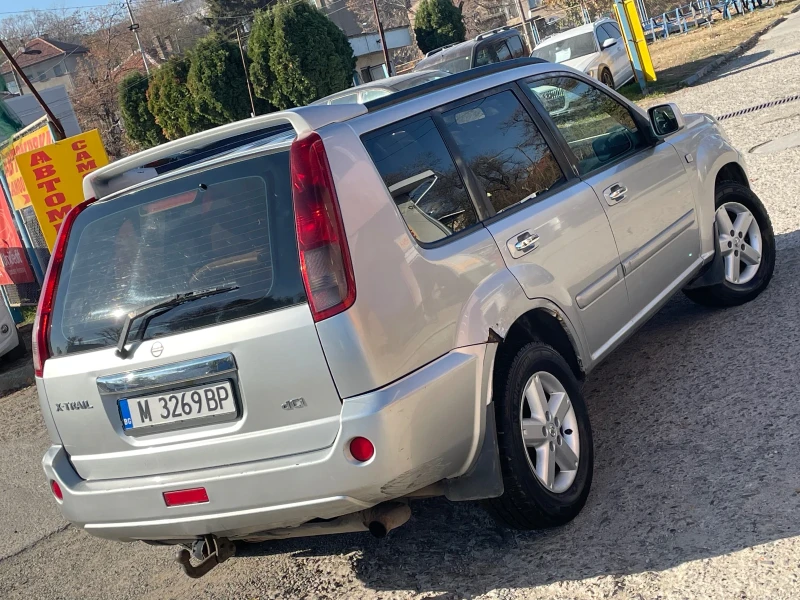 Nissan X-trail 2.2dCi* 4x4, снимка 4 - Автомобили и джипове - 47897314