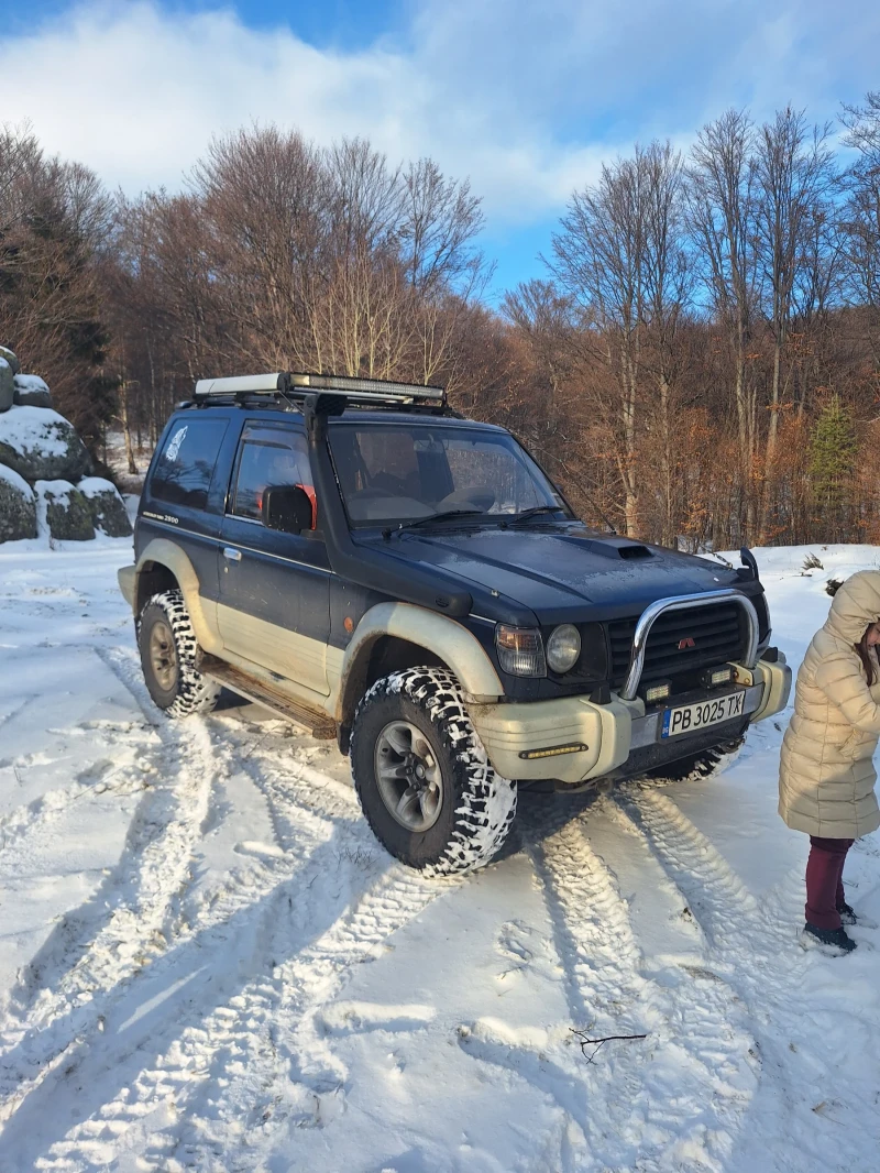 Mitsubishi Pajero, снимка 1 - Автомобили и джипове - 48544404