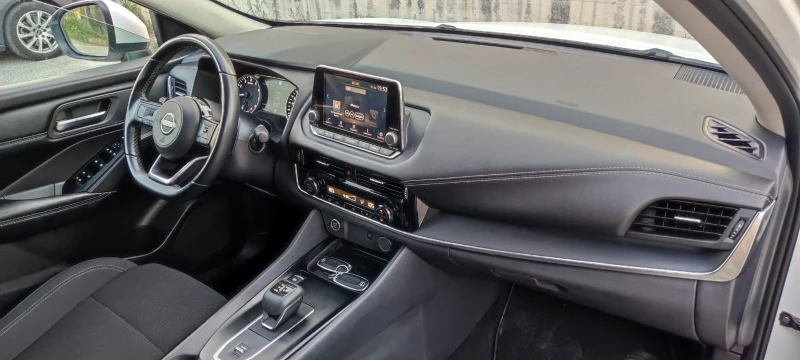 Nissan Qashqai MILD HIBRID, снимка 12 - Автомобили и джипове - 51083115