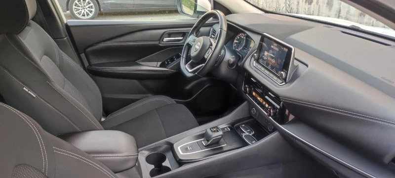 Nissan Qashqai MILD HIBRID, снимка 13 - Автомобили и джипове - 51083115