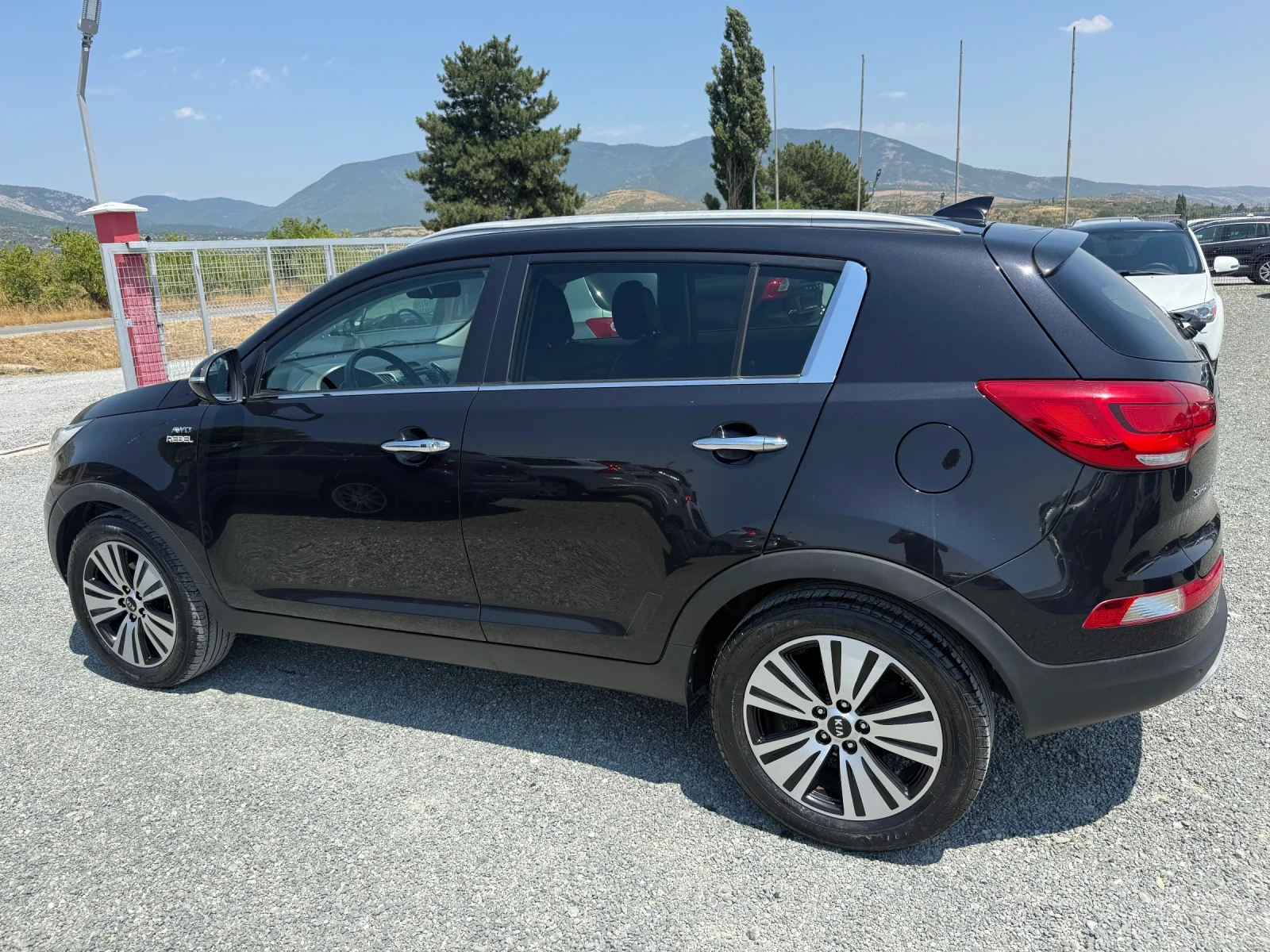 Kia Sportage (KATO НОВА)^(4x4) - изображение 9