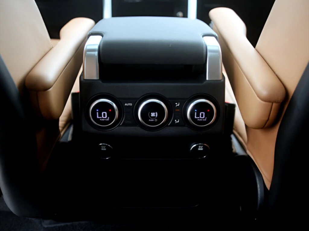 Land Rover Discovery DIESEL HSE | 7 ����� | 360 ������ | Carfax |  | Mobile.bg � ����������� 14