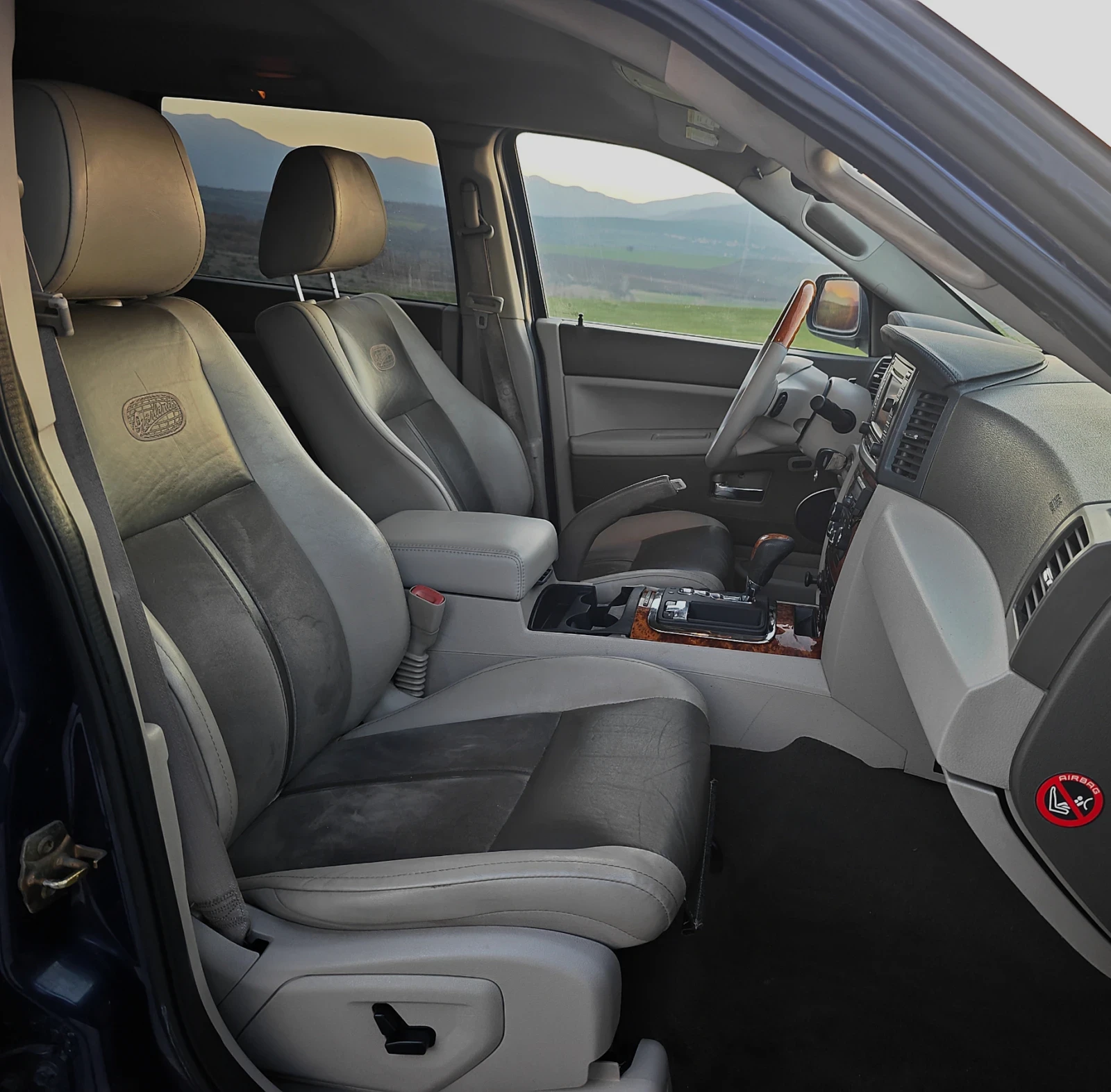 Jeep Grand cherokee 3.0 crd OVERLAND. Navi.  | Mobile.bg � ����������� 9