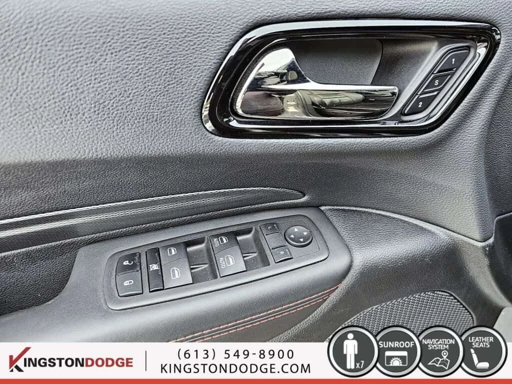 Dodge Durango R/T AWD | 5.7L HEMI V8  CARFAX, снимка 9 - Автомобили и джипове - 54047365