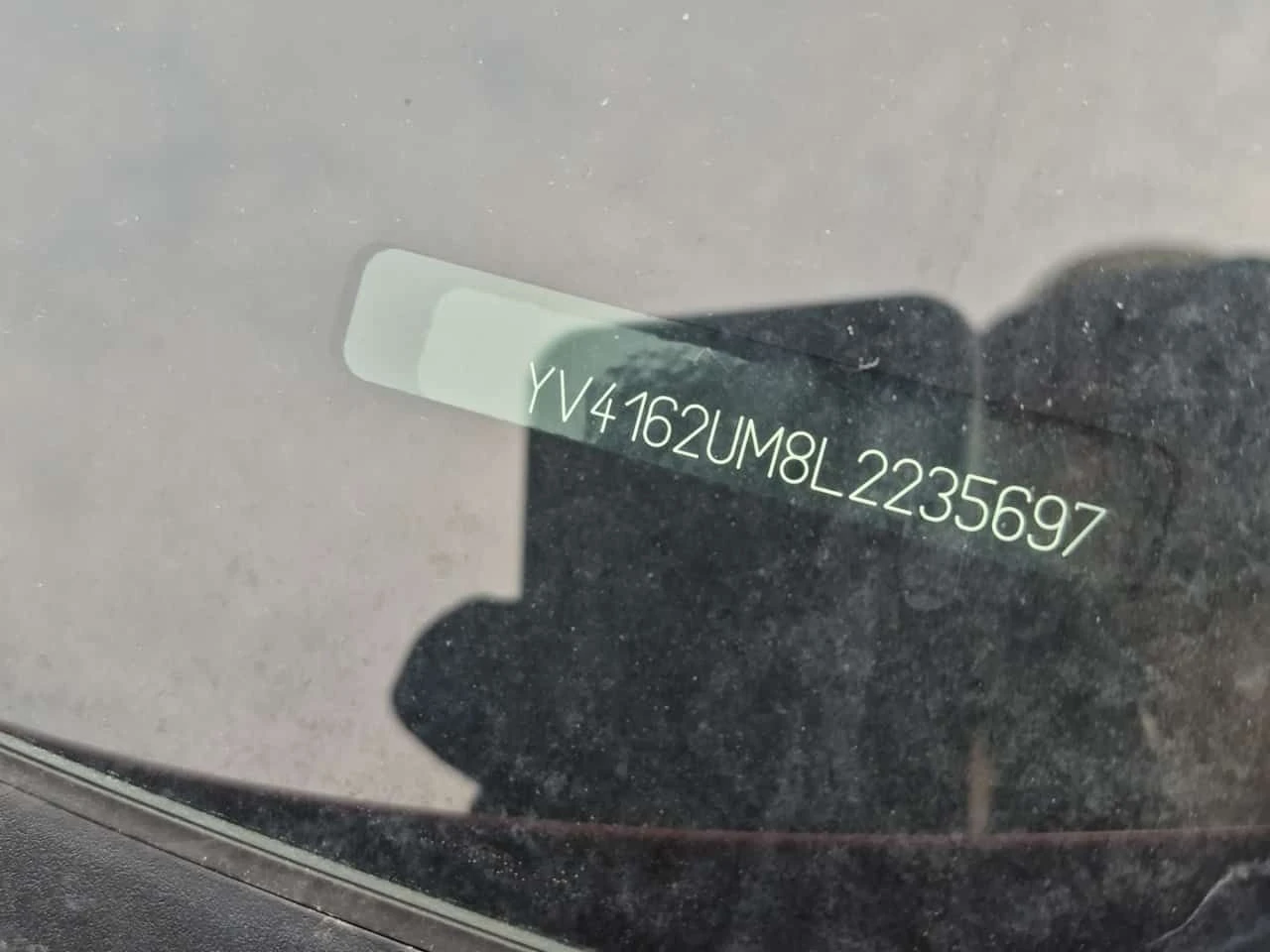 Volvo XC40 * R DESIGN * CARFAX * 2 КЛЮЧА * ПАНОРАМА * ПОДГРЕВ, снимка 17 - Автомобили и джипове - 54068874