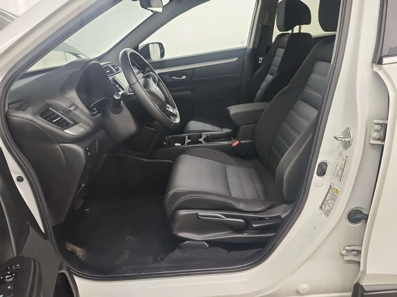 Honda Cr-v * LX * CARFAX * БЕЗ ПЪРВОНАЧАЛНА ВНОСКА, снимка 5 - Автомобили и джипове - 54120338