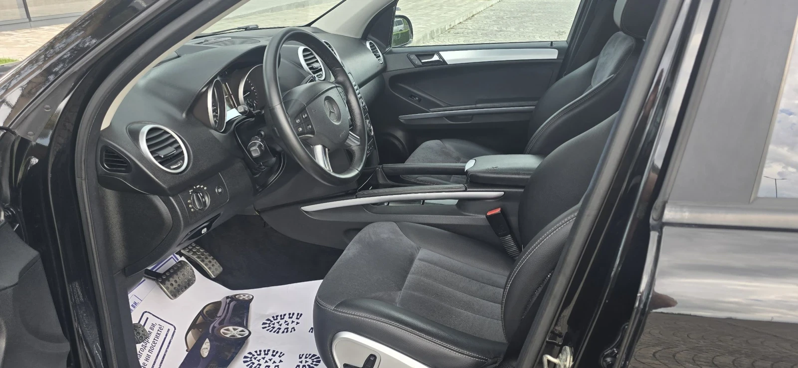 Mercedes-Benz ML 320 320CDI/4 MATIC/ЛИЗИНГ/ПАНОРАМА, снимка 11 - Автомобили и джипове - 54445353