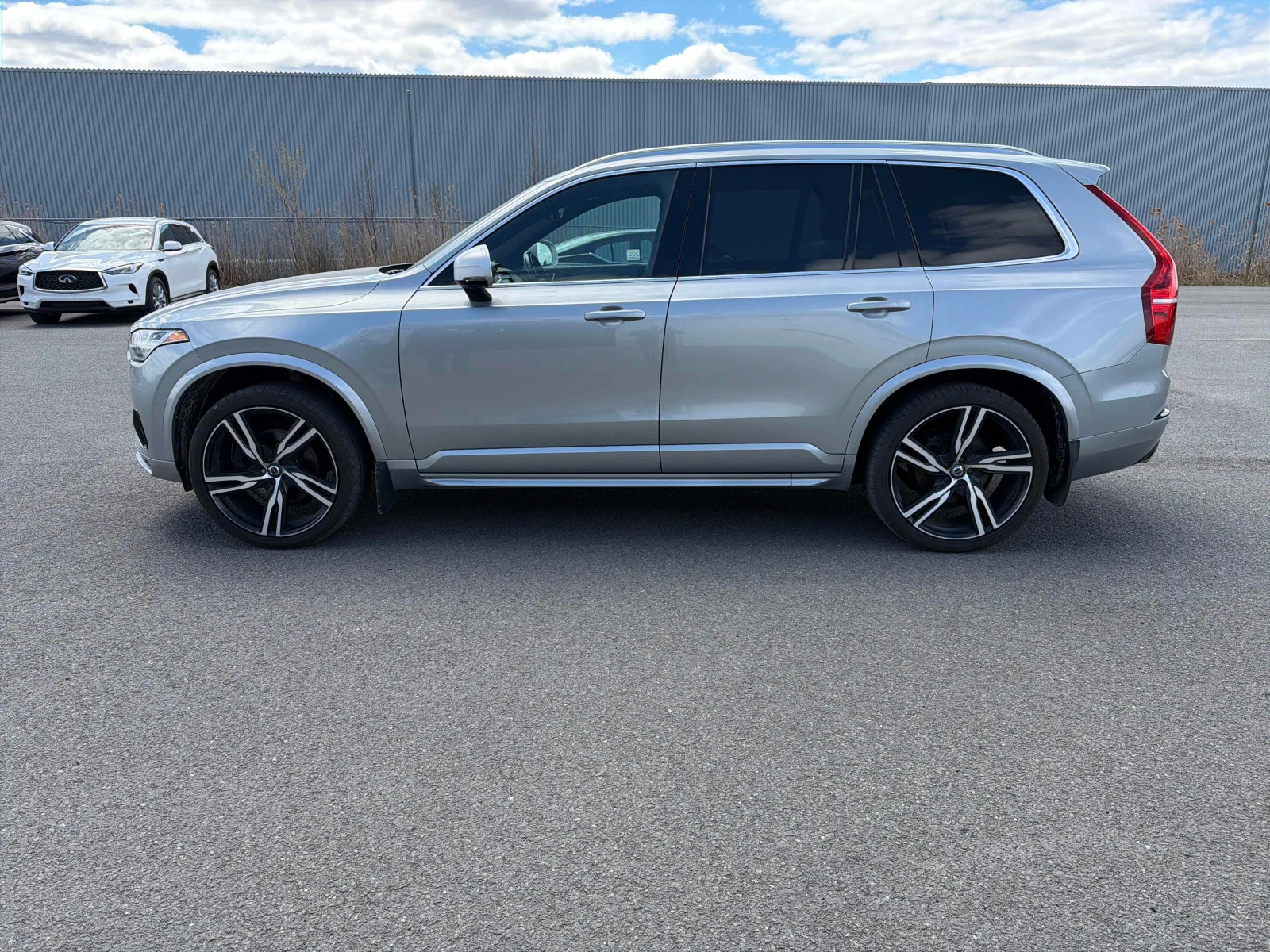 Volvo Xc90, снимка 2 - Автомобили и джипове - 54576953