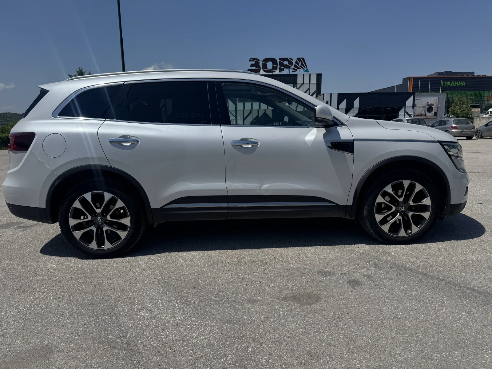 Renault Koleos 2.0 дизел 177кс, снимка 6 - Автомобили и джипове - 54710509