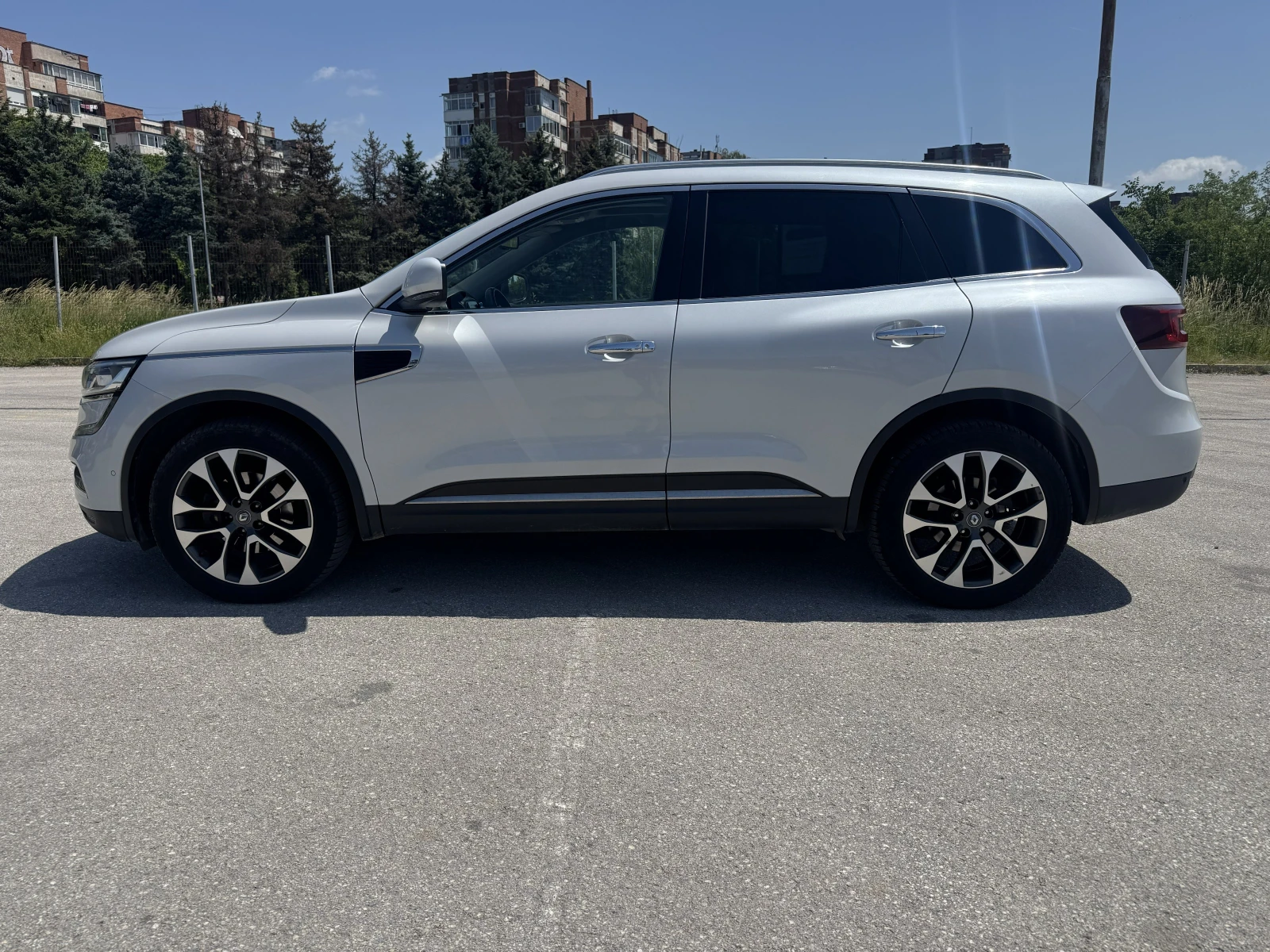 Renault Koleos 2.0 дизел 177кс, снимка 2 - Автомобили и джипове - 54710509