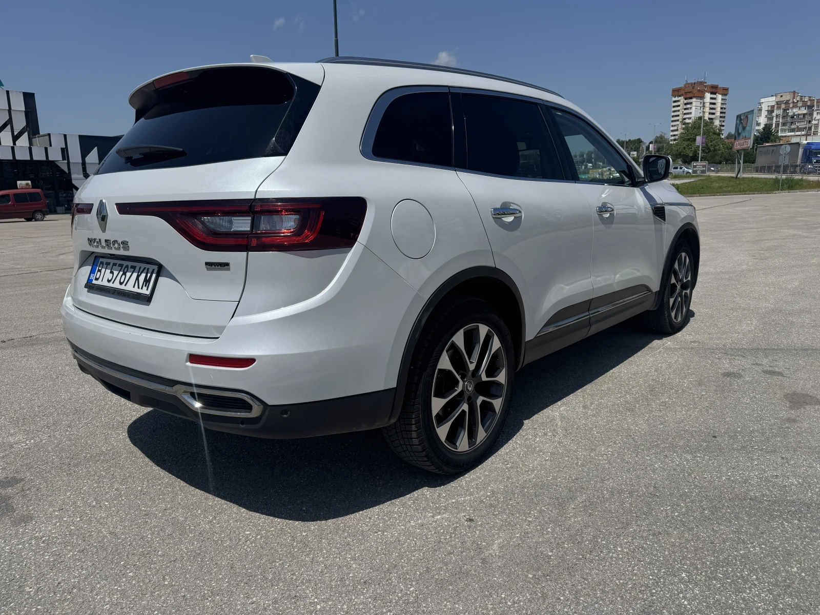 Renault Koleos 2.0 дизел 177кс, снимка 5 - Автомобили и джипове - 54710509