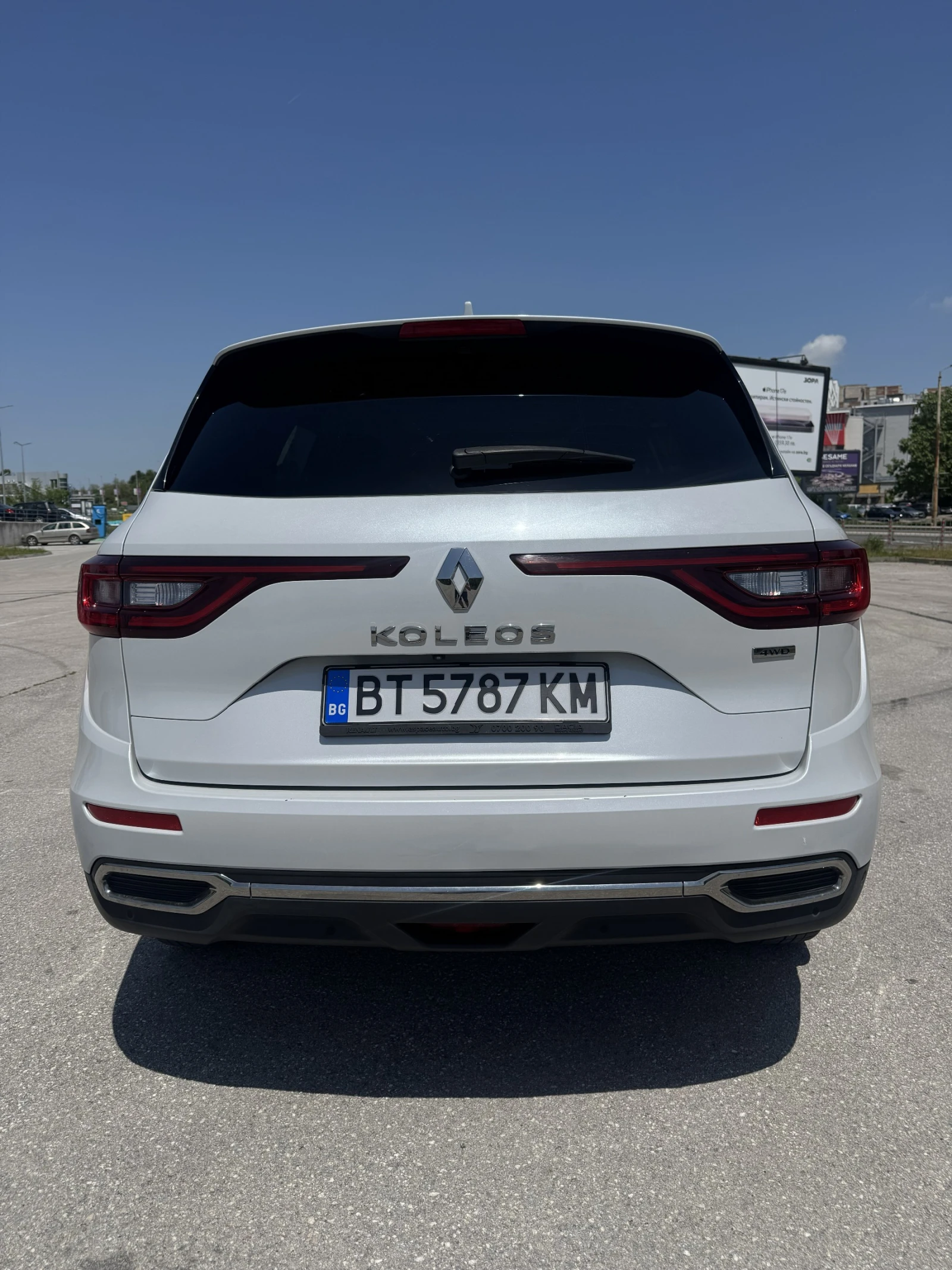 Renault Koleos 2.0 дизел 177кс, снимка 4 - Автомобили и джипове - 54710509