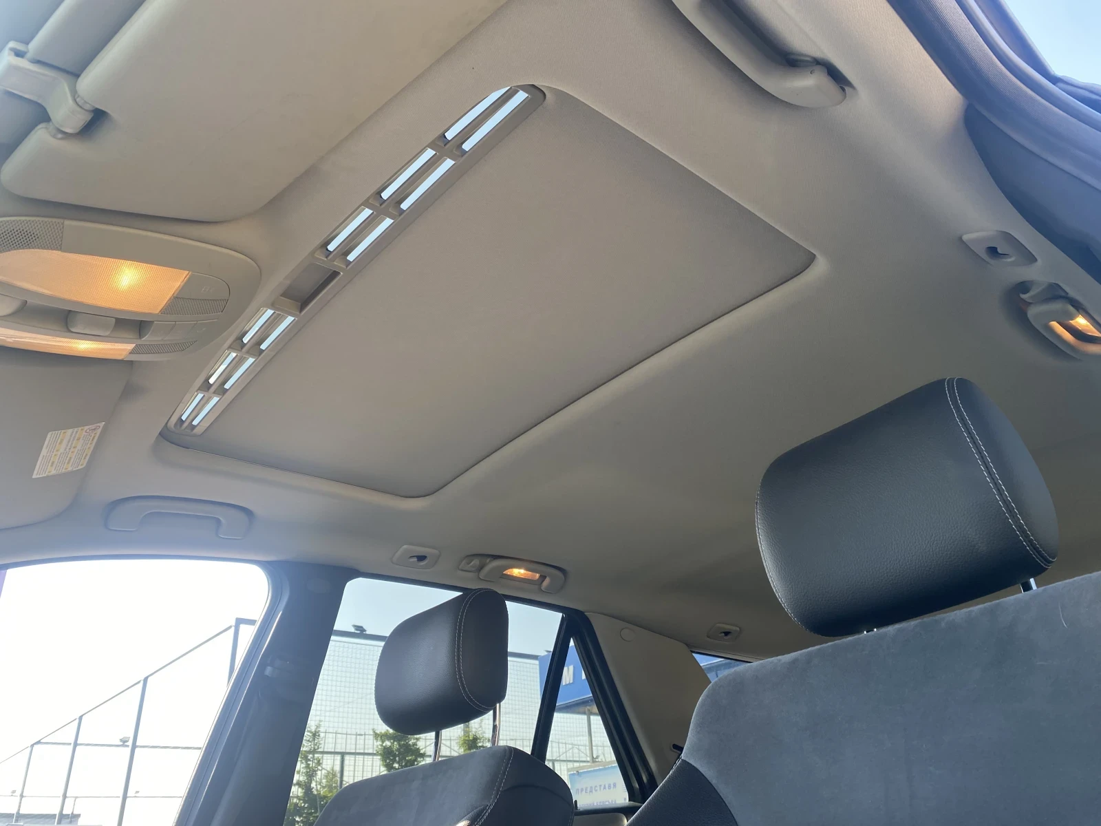 Mercedes-Benz ML 300 3000, снимка 16 - Автомобили и джипове - 54737017