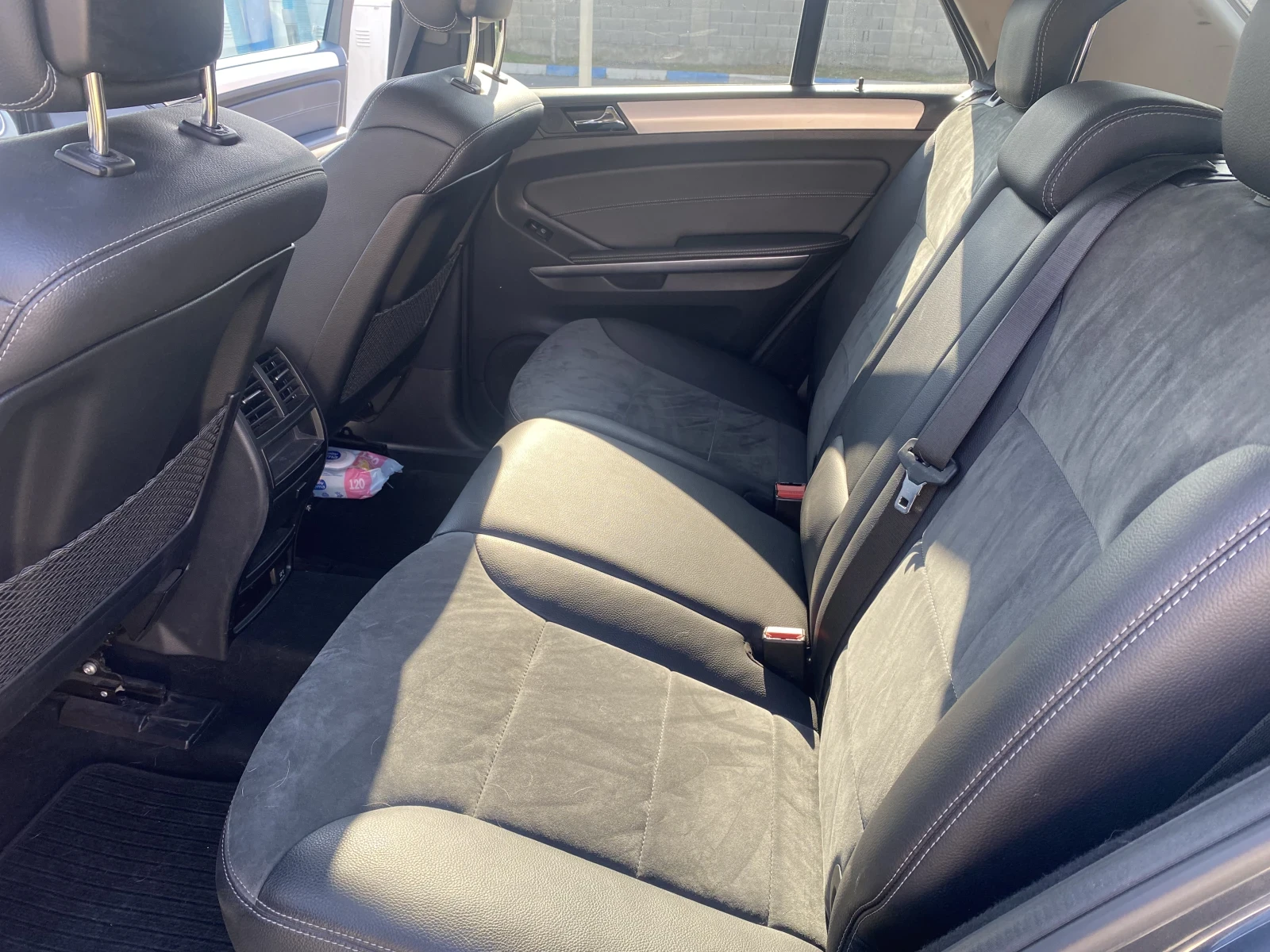 Mercedes-Benz ML 300 3000, снимка 10 - Автомобили и джипове - 54737017