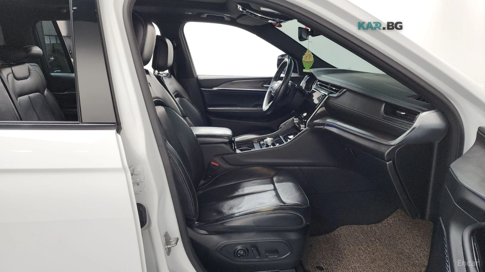 Jeep Grand cherokee OVERLAND* 3.6* V6* ОБДУХВАНЕ* 360* КАМЕРИ* ПОДГРЕВ, снимка 9 - Автомобили и джипове - 54868757