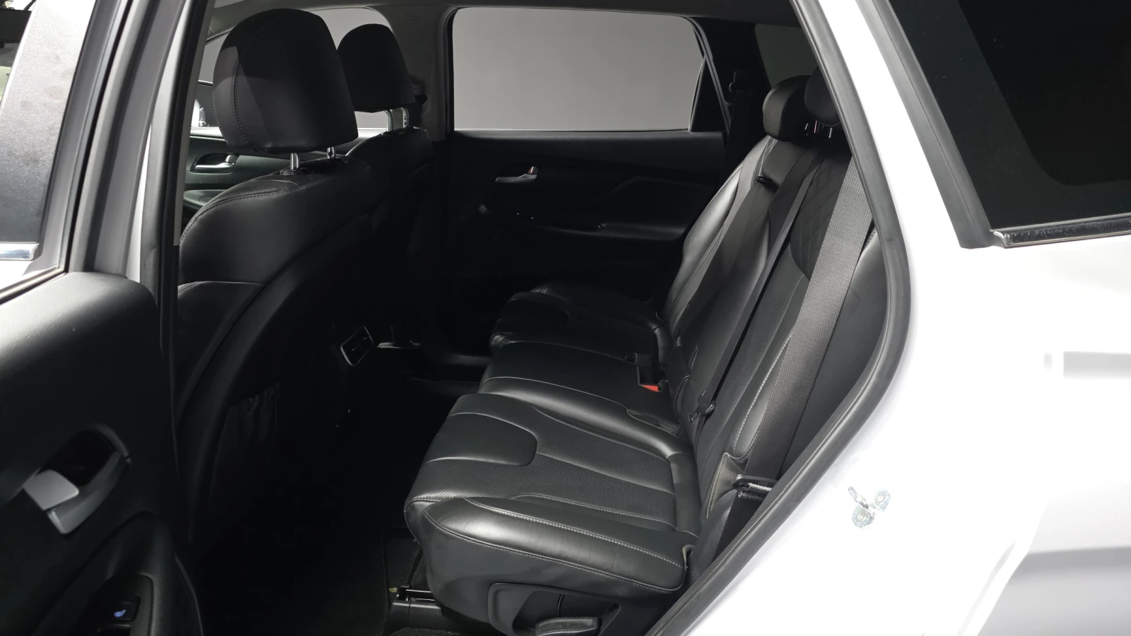 Hyundai Santa fe !!УНИКАТ!! #ПЪЛНО ОБОРУДВАНЕ# !ПАНОРАМА, снимка 15 - Автомобили и джипове - 54933965