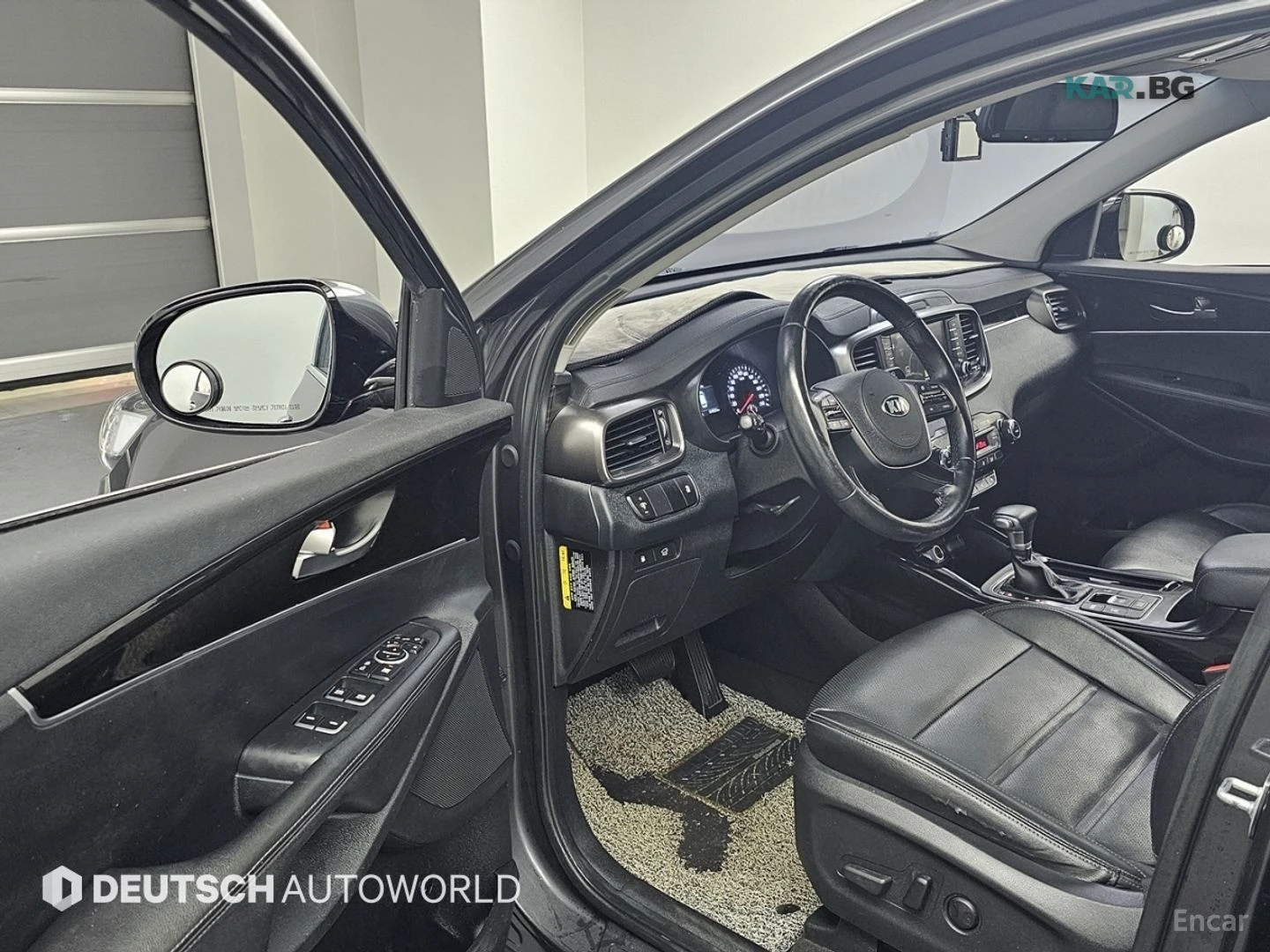 Kia Sorento NOBLESSE* 4WD* КОЖА* ПАНО* ПОДГРЕВ* ОБДУХВ* НАВИ, снимка 11 - Автомобили и джипове - 55085674