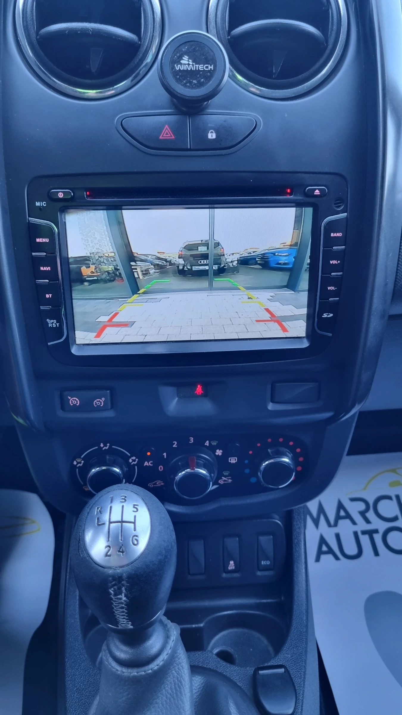 Dacia Duster 1.5 dci, снимка 16 - Автомобили и джипове - 55662094