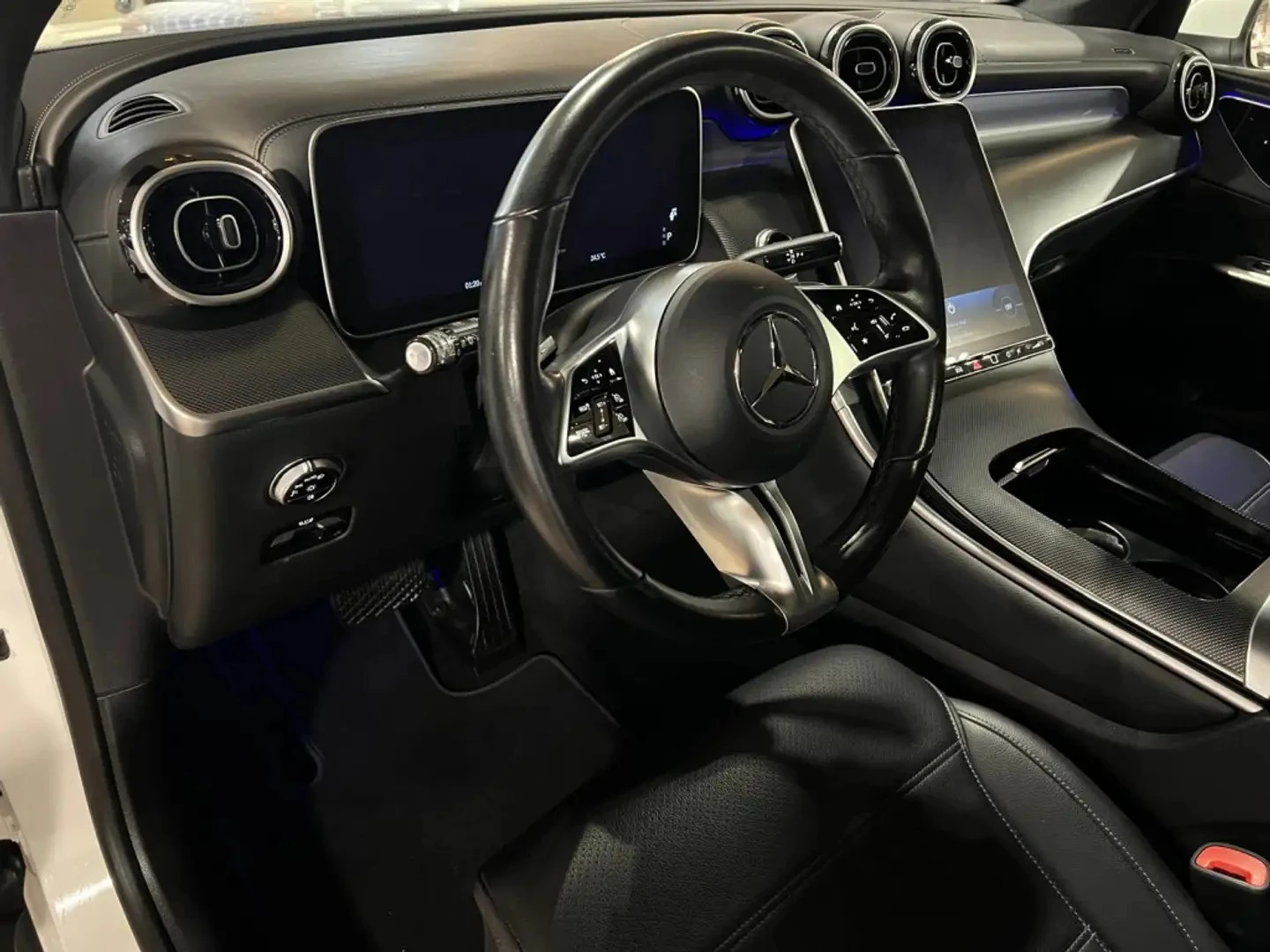 Mercedes-Benz GLC 300 4MATIC PREMIUM PKG ЦЕНА ДО БЪЛГАРИЯ АВТОКРЕДИТ, снимка 7 - Автомобили и джипове - 56006855