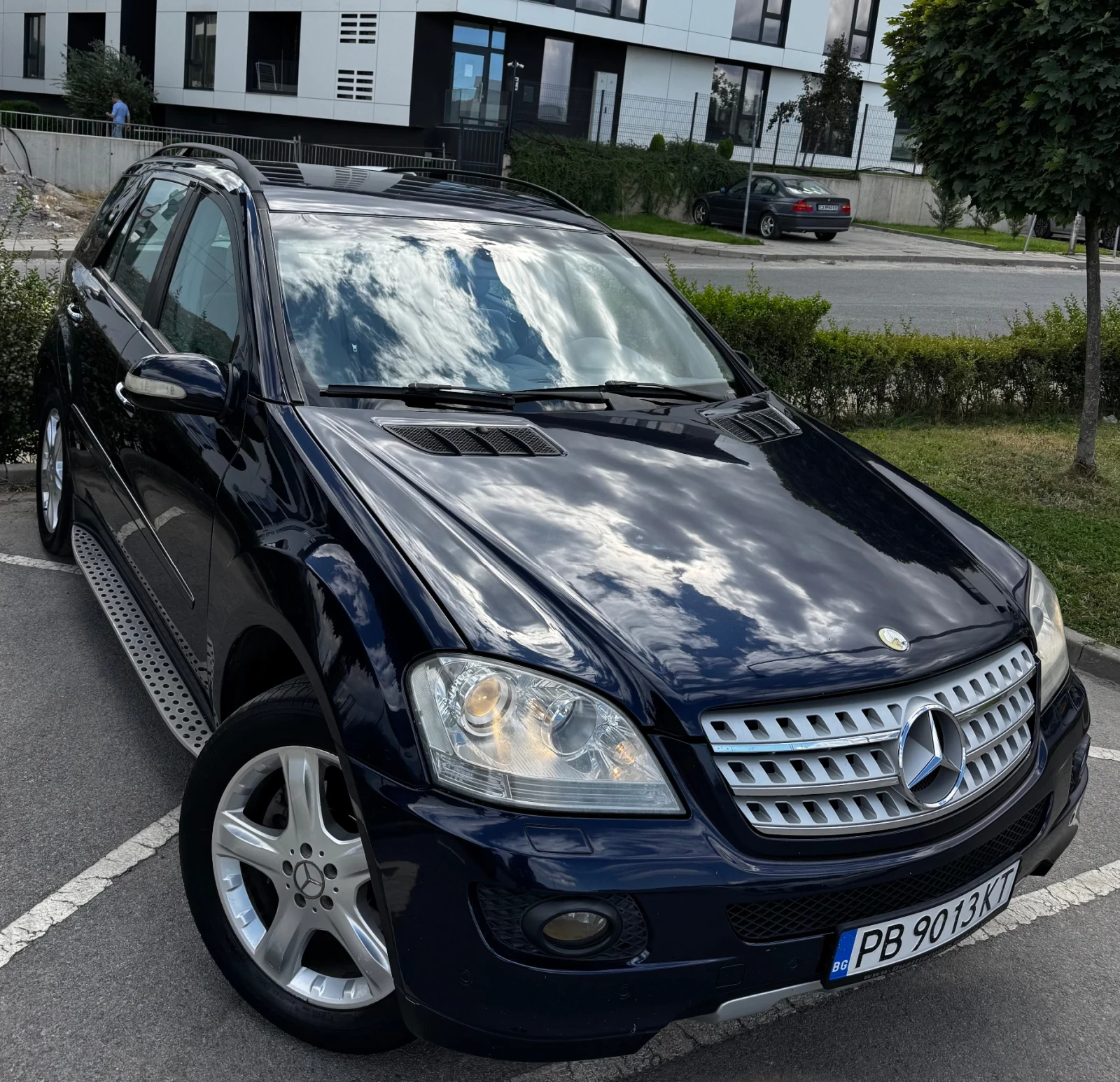Mercedes-Benz ML 320 3.2* 4Matic, снимка 2 - Автомобили и джипове - 56207451